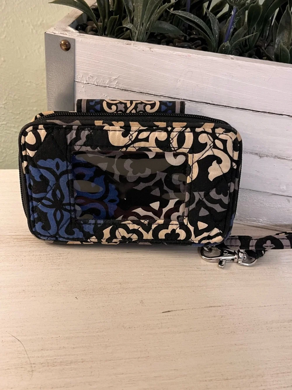 Vera Bradley “Canterberry Cobalt” Quilted Zip-Around Wristlet
